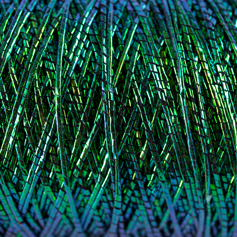 Filato decorativo con lucentezza metallica