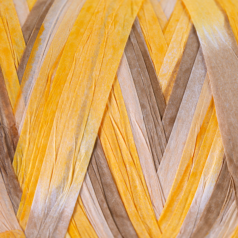 Filato fantasia in raffia e carta